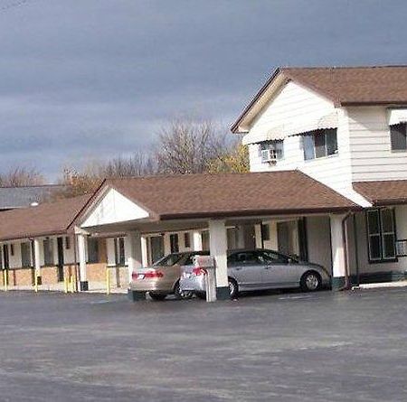 Delta Motel Bay City Exteriér fotografie