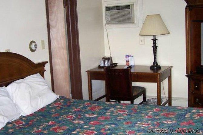 Delta Motel Bay City Pokoj fotografie